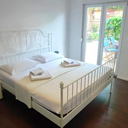 아파트 Pineapple *