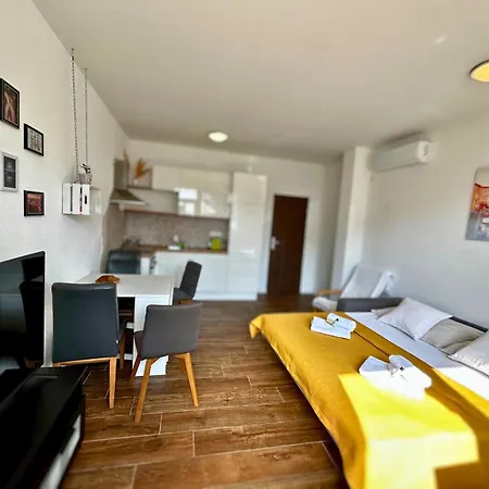 Apartment Pineapple *