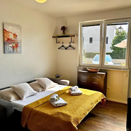 Apartment Pineapple Zadar
