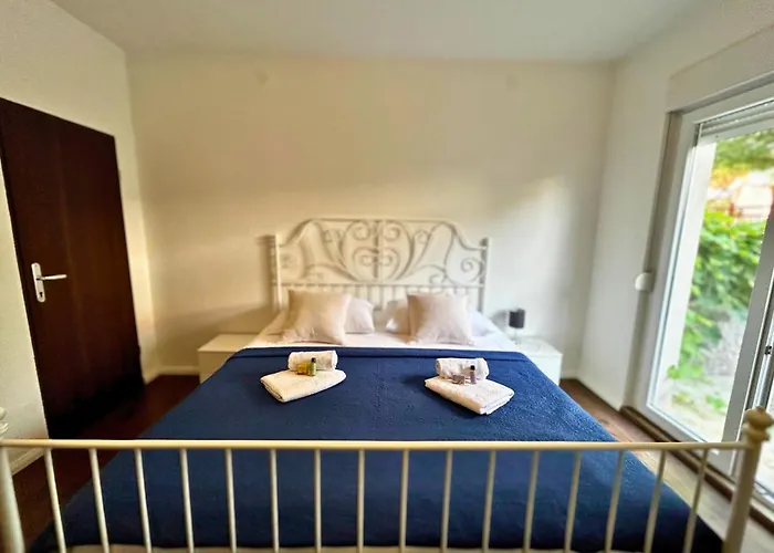 Pineapple アパート ザダル