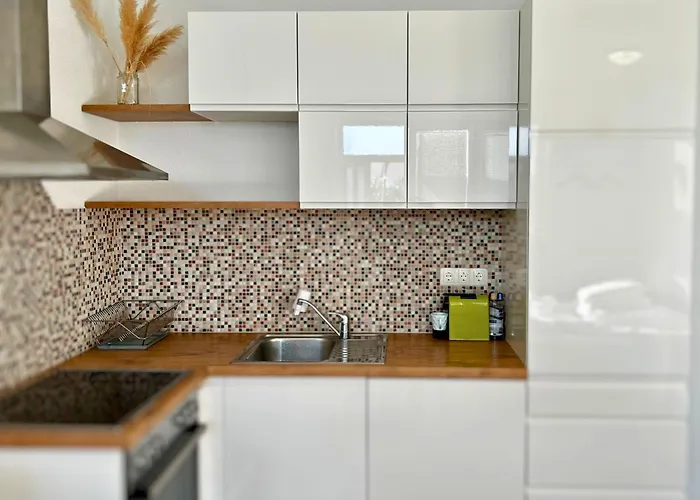 Pineapple * ザダル