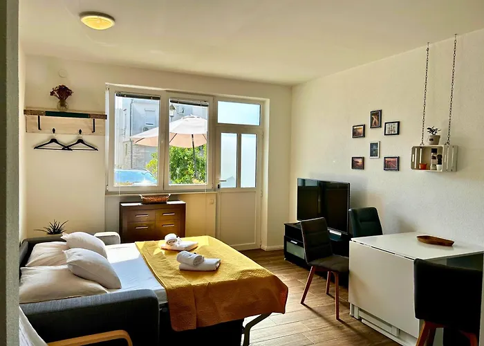 Pineapple * ザダル